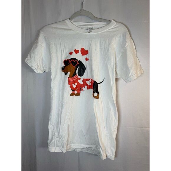 M&O Gold T-Shirt Unisex Size S White Graphic Dachshund Hearts Valentine - Picture 3 of 10